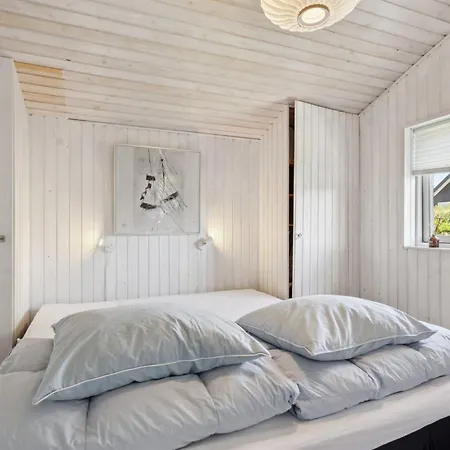 Wrange - 150m From The Sea By Interhome *