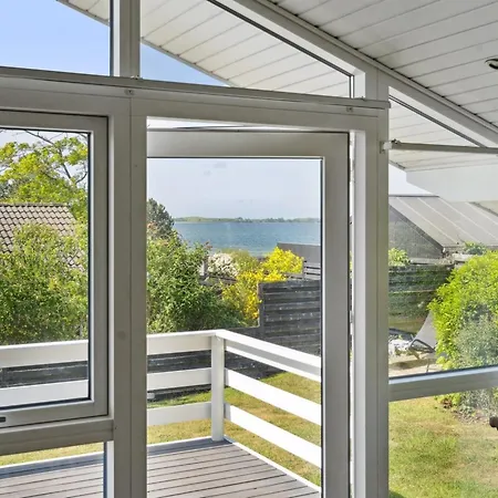 펜션 Wrange - 150m From The Sea By Interhome *