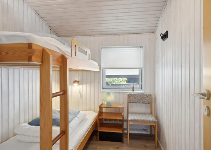 Wrange - 150m From The Sea By Interhome *